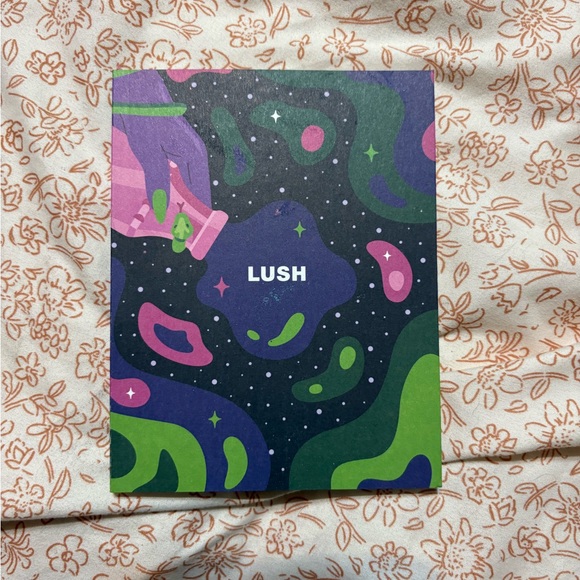 Notebook - Picture 2 of 3